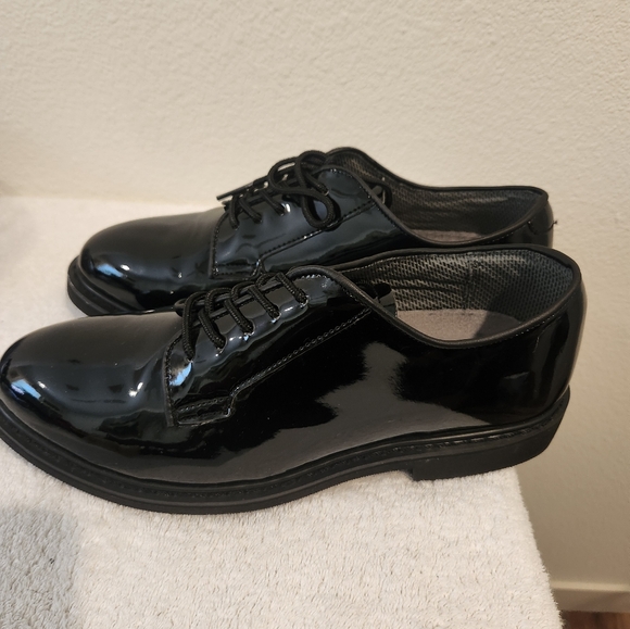 Men's Black Patent Uniform Shoes - Picture 2 of 8